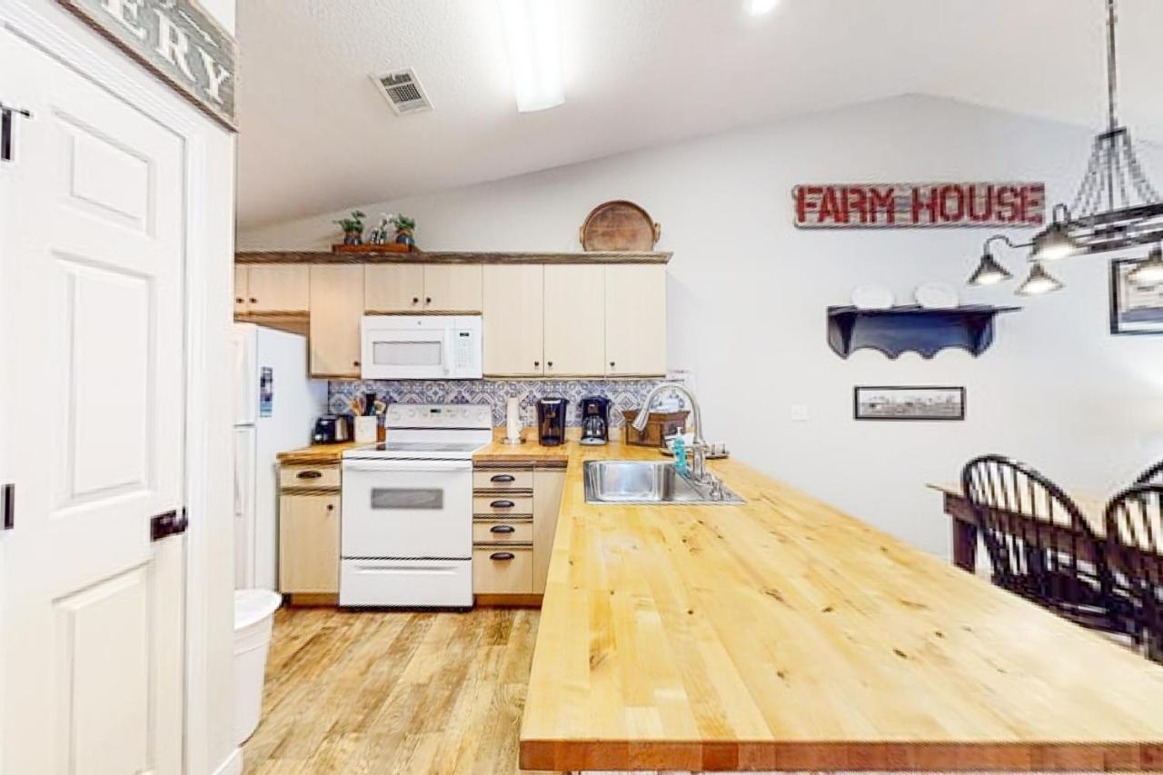 The Farmhouse At Fall Creek Branson Exteriör bild